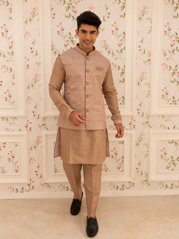 Onion Pink Embroidered Cotton Kurta For Men - Diadem