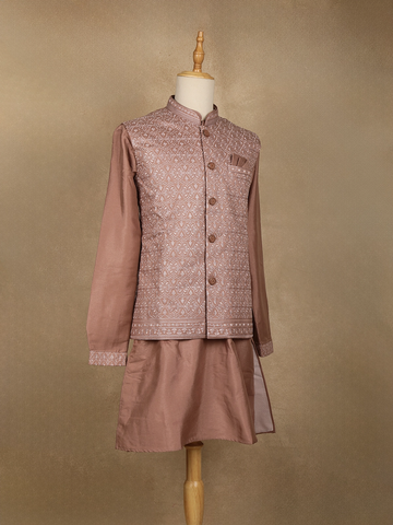 Onion Pink Embroidered Cotton Kurta For Men - Diadem