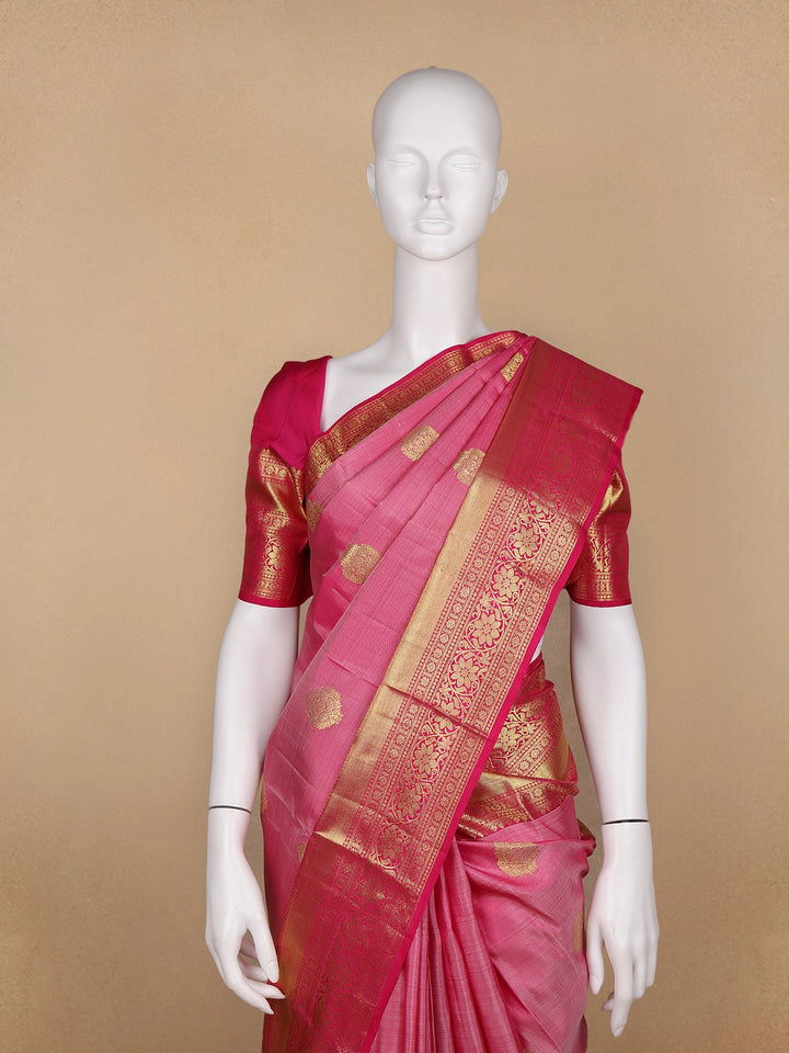 Onion Pink Floral Woven Pure Kanchipuram Silk Saree - Diadem