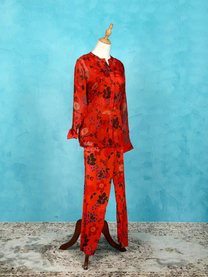 Red Floral Prints Salwar Suit along with Blouse, Pant and Waist Belt - Diadem