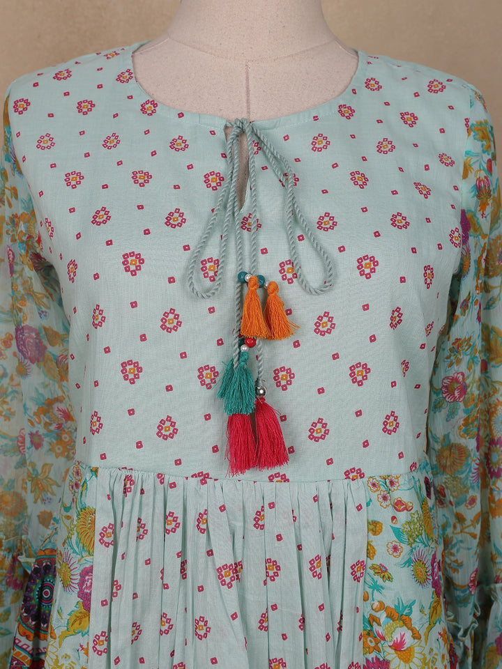 Pale Green Floral Printed Cotton Kurti Top - Diadem