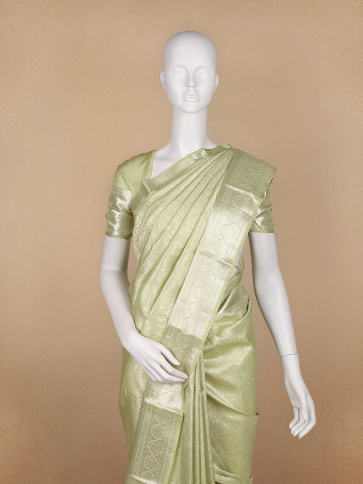 Pale Green Floral Woven Pure Kanchipuram Silk Saree - Diadem