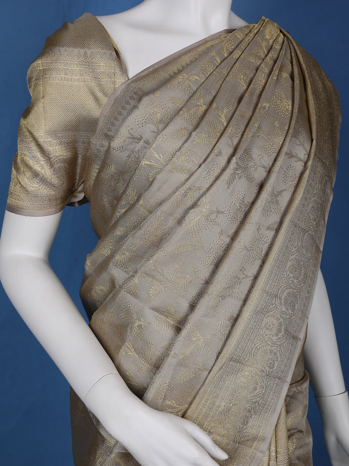 Pale Green Floral Woven Pure Kanchipuram Silk Saree - Diadem