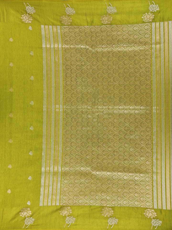 Parrot Green Floral Design Tussar Silk Saree - Diadem