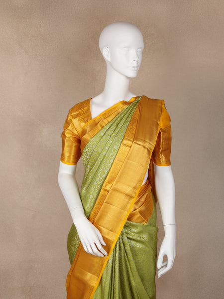 Parrot Green Floral Woven Pure Kanchipuram Silk Saree - Diadem