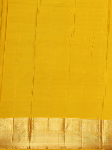 Parrot Green Floral Woven Pure Kanchipuram Silk Saree - Diadem
