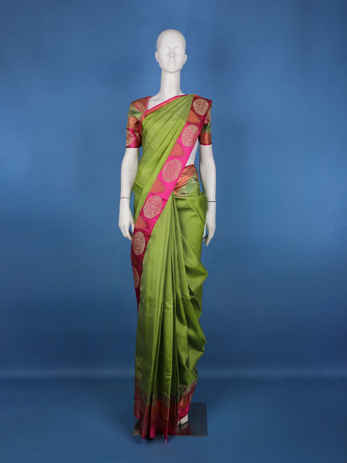 Parrot Green Solid Design Round Motif Zari Border Silk Saree - Diadem