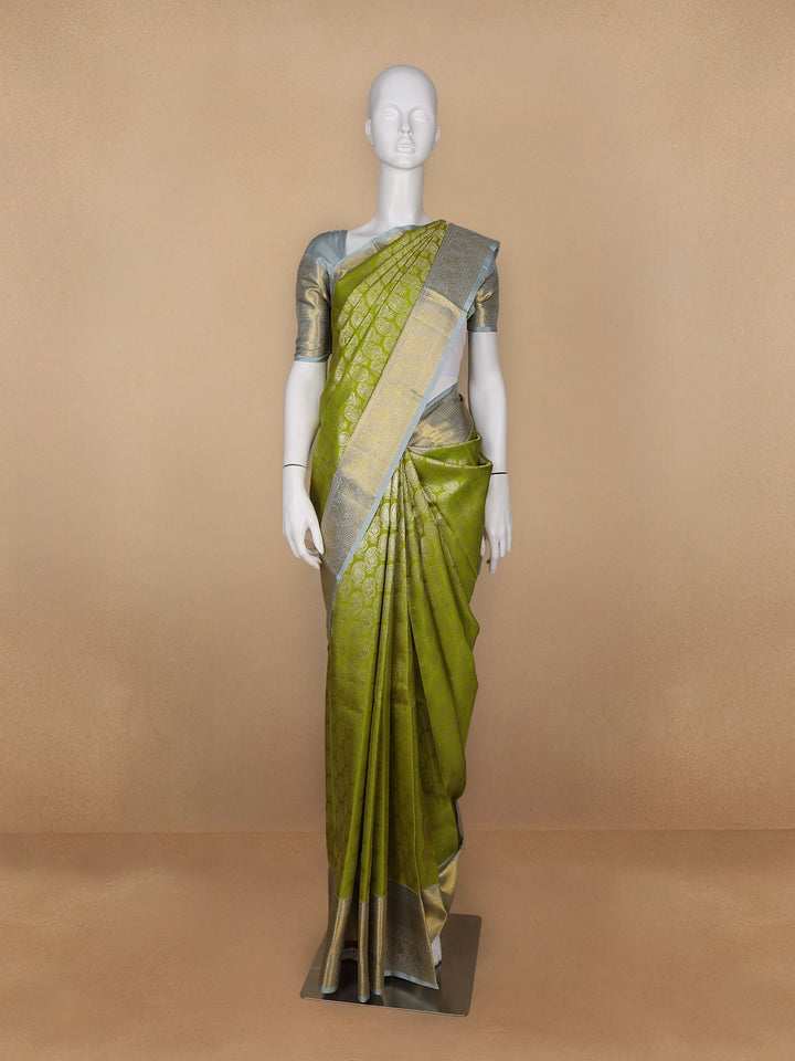 Parrot Green paisley Woven Pure Kanchipuram Silk Saree - Diadem