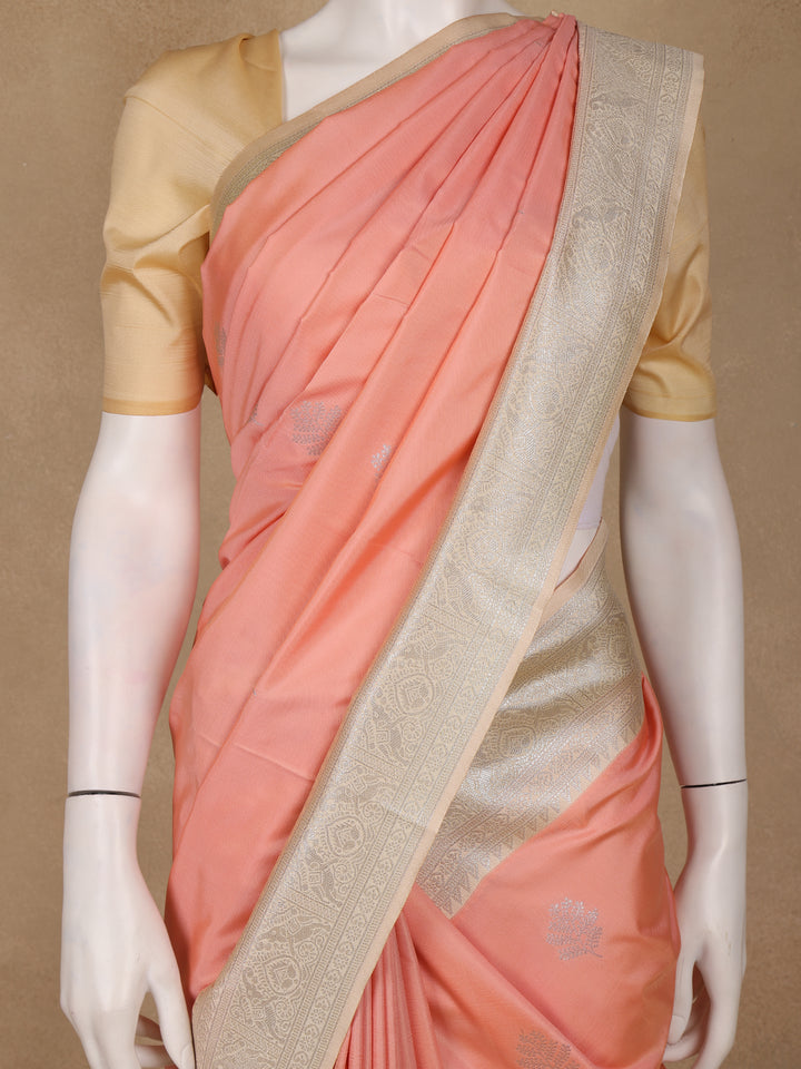 Peach Leaf Woven Soft Silk Saree With Beige Contrast Border - Diadem