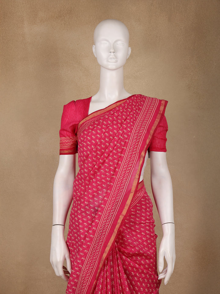 Pink Paisley Design Cotton Saree With Zari Border - Diadem
