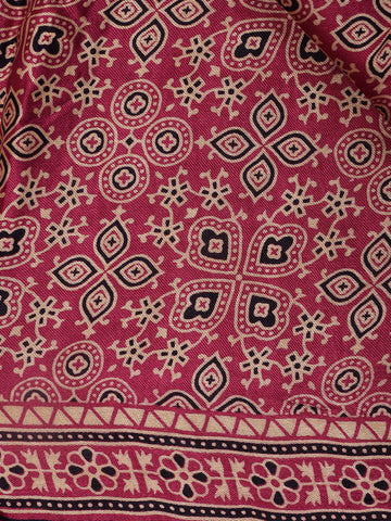 Pink Ajrak Print Mul Mul Cotton Saree - Diadem