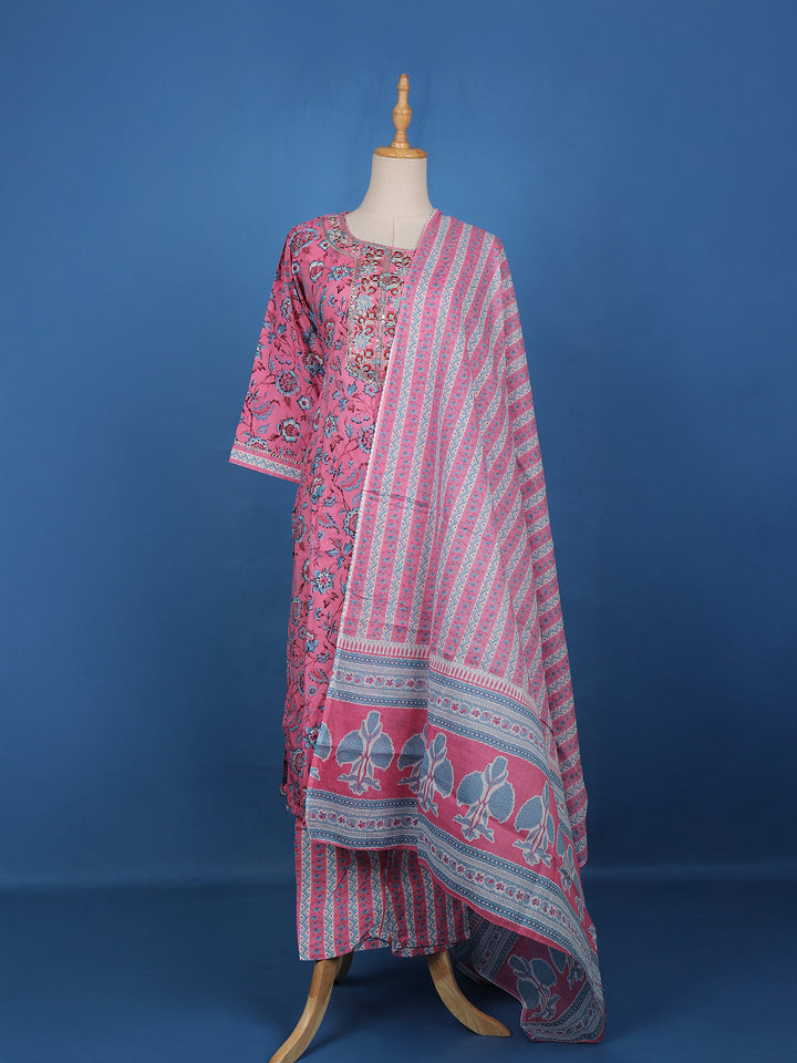Pink Cotton Floral Printed Salwar Suit - Diadem