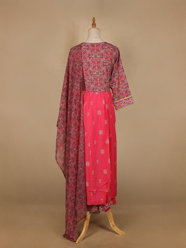 Pink Floral And Paisley Prints Cotton Straight Cut Salwar Suit - Diadem