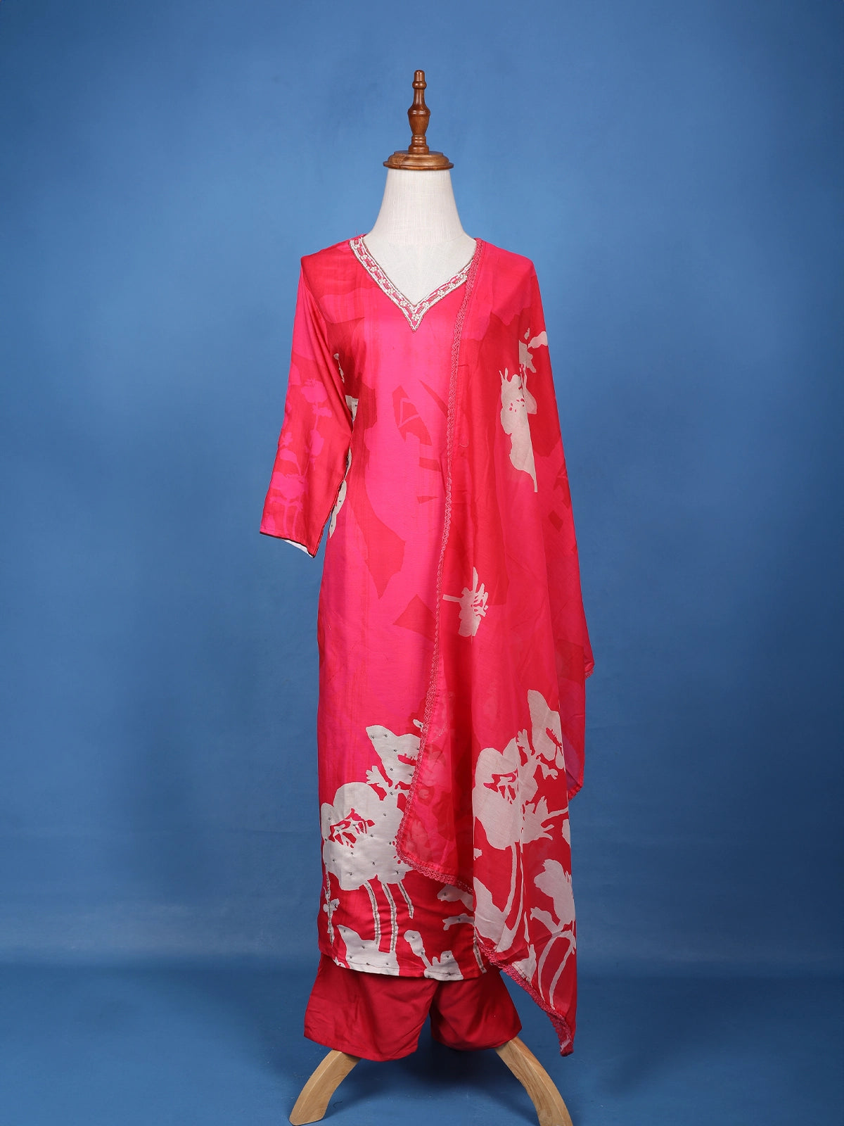 Pink Floral Design Printed Georgette Salwar Suit - Diadem