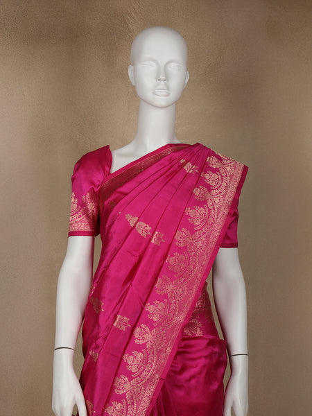 Pink Floral Designed Banarasi Silk Saree - Diadem