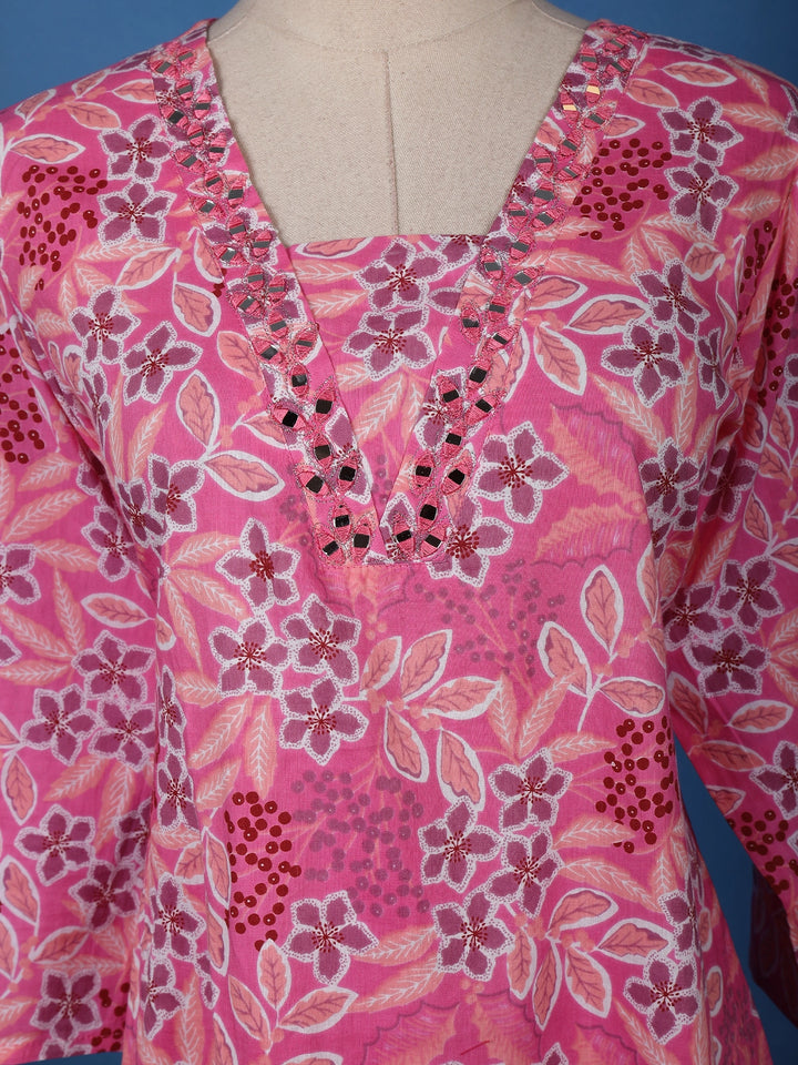 Pink Floral Printed Cotton Salwar Suit - Diadem