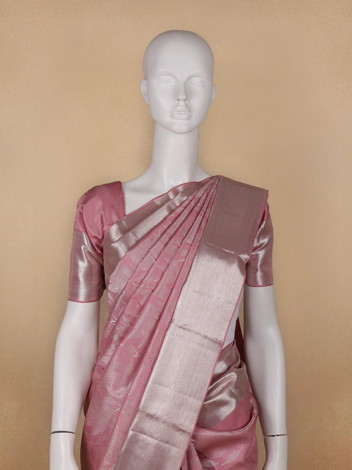 Pink Floral and leaf Woven Pure Kanchipuram Silk Saree - Diadem