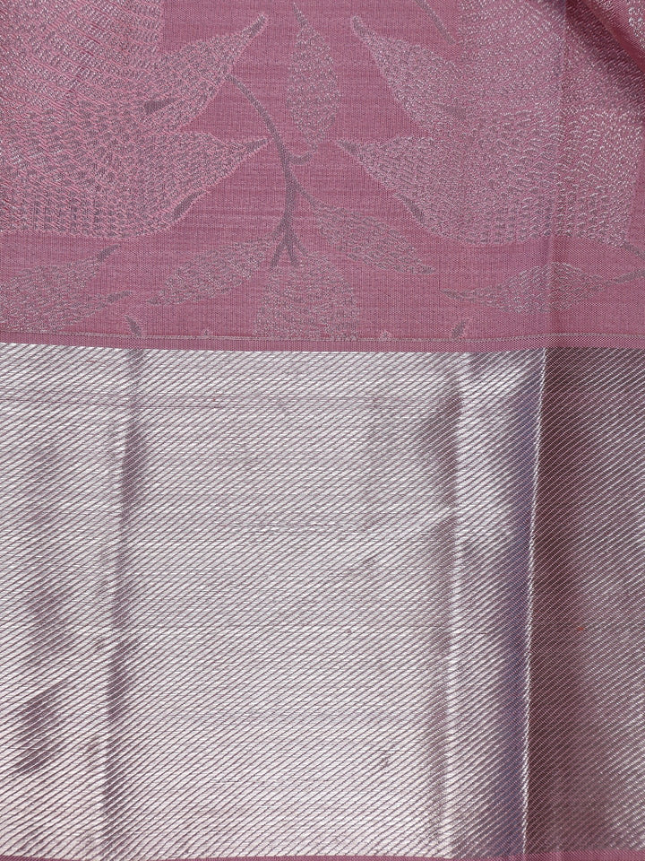 Pink Floral and leaf Woven Pure Kanchipuram Silk Saree - Diadem