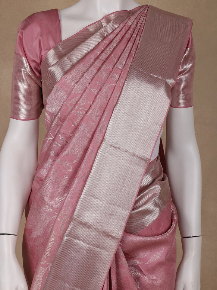Pink Floral and leaf Woven Pure Kanchipuram Silk Saree - Diadem