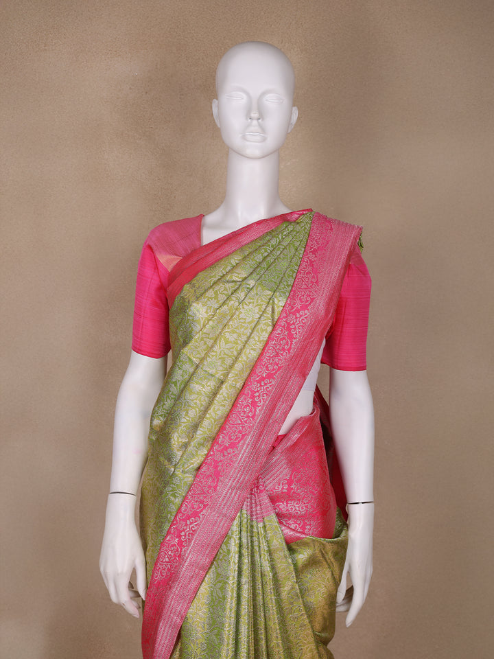 Pista Green Floral Woven Motifs Pure Kanchipuram Tissue Silk Saree - Diadem