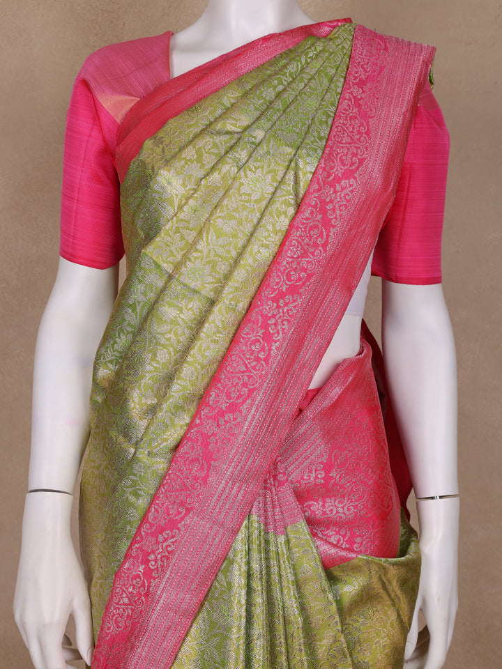 Pista Green Floral Woven Motifs Pure Kanchipuram Tissue Silk Saree - Diadem