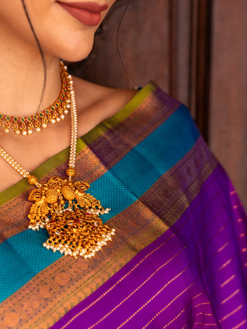 Purpe Stripes Woven Pure Kanchipuram Silk Saree - Diadem