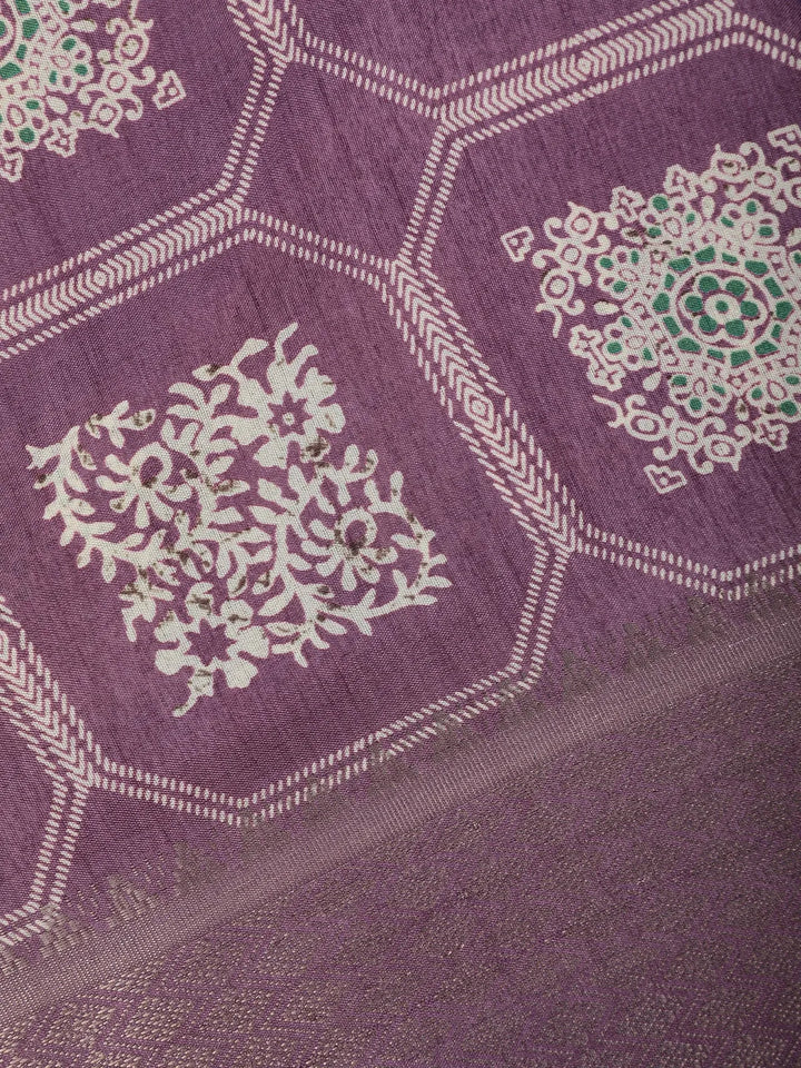 Purple Floral hexagonal Printed Cotton Saree - Diadem