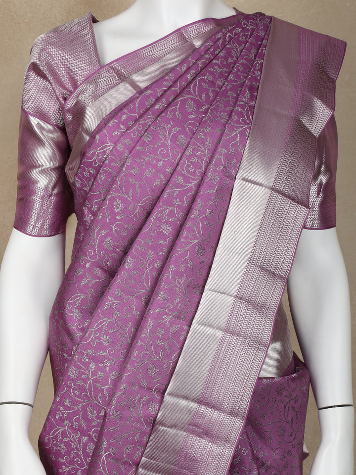 Purple Floral Woven Pure Kanchipuram Silk Saree - Diadem