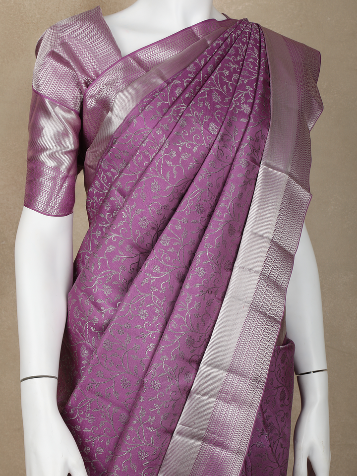 Purple Floral Woven Pure Kanchipuram Silk Saree - Diadem
