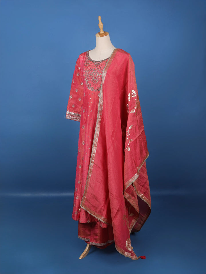 Queen Pink Floral Design Silk Palazzo Suit - Diadem