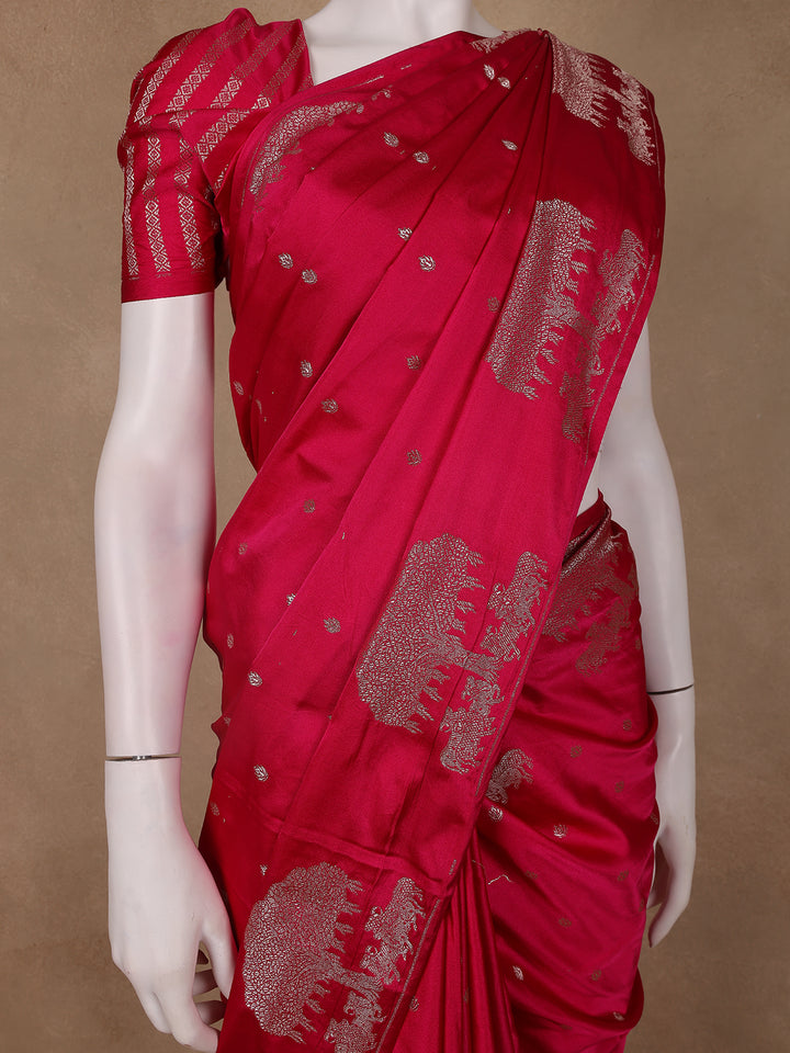 Queen Pink Butta Design Tussar Silk Saree - Diadem