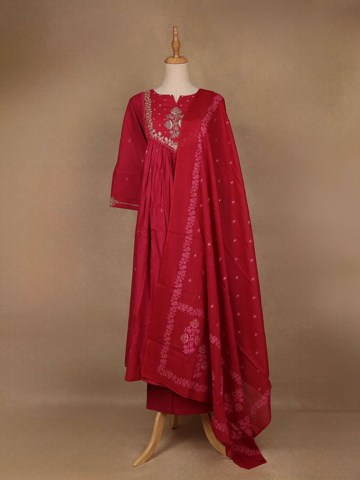Queen Pink Floral Embroidered Cotton Salwar Suit - Diadem