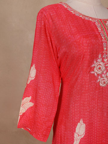 Queen Pink Floral Designed Semi Silk Salwar Suit - Diadem