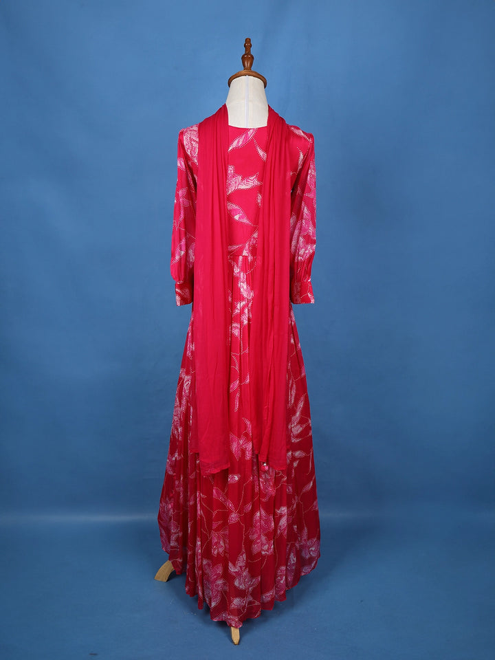 Queen Pink Floral Embroidery Crepe Gown - Diadem