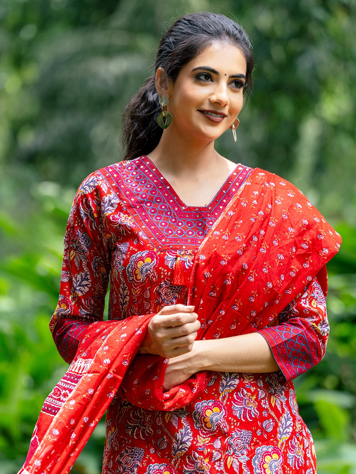 Red Floral Design Printed Cotton Salwar Suit - Diadem