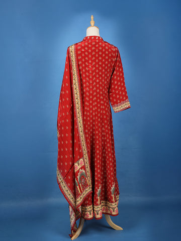 Red Floral Printed Synthetic Salwar Suit - Diadem