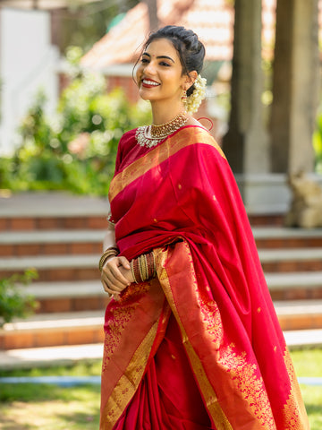 Red Floral Woven Pure Kanchipuram Silk Saree - Diadem