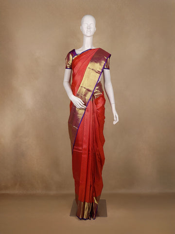 Red Geometric Diamond Woven Design Pure Kanchipuram Silk Saree - Diadem