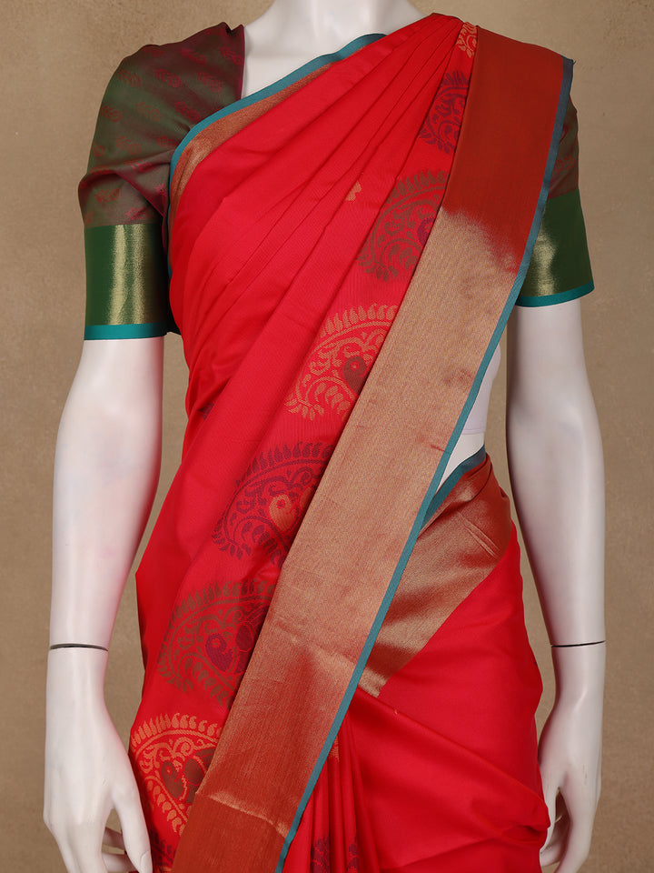 Red Paisley Designed Soft Silk Saree With Contrast Dark Green Blouse - Diadem