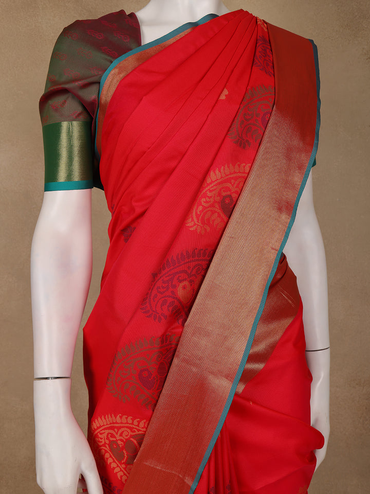 Red Paisley Designed Soft Silk Saree With Contrast Dark Green Blouse - Diadem