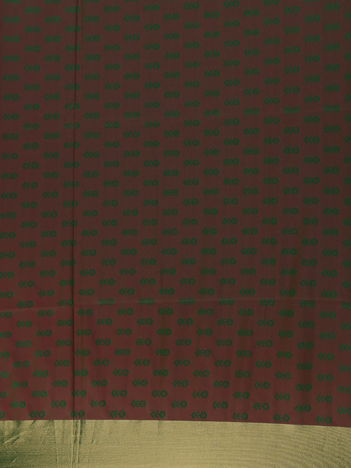 Red Paisley Designed Soft Silk Saree With Contrast Dark Green Blouse - Diadem