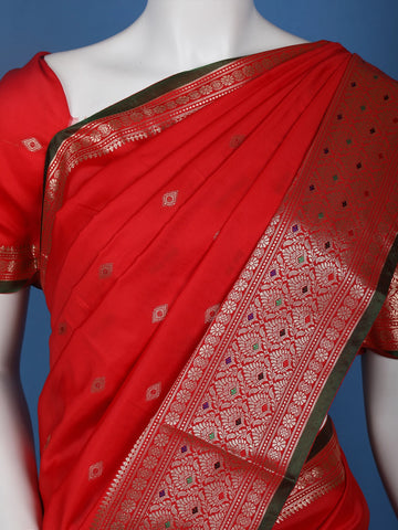 Red Diamond Designed Soft Silk Saree - Diadem