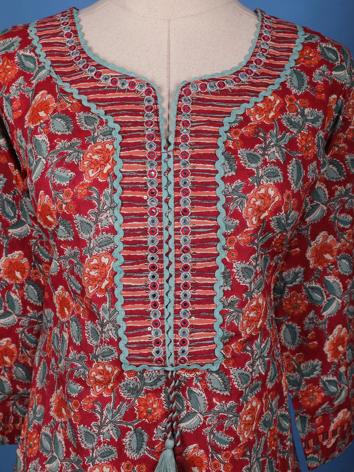 Red Floral Design Printed Cotton Salwar Suit - Diadem