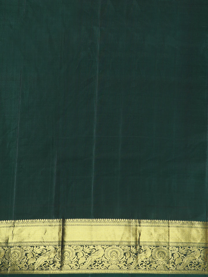 Red Floral Woven Pure Kanchipuram Silk Saree - Diadem