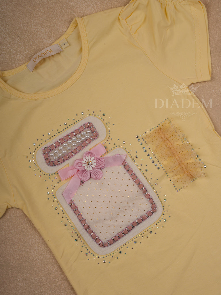 Yellow Cotton Half Sleeve T-Shirt with 3D Flowers and Bow Designs for Girls