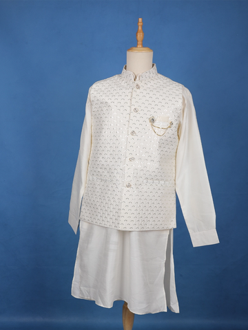 White Floral Embroidered Brocade Kurta Pyjama - Diadem