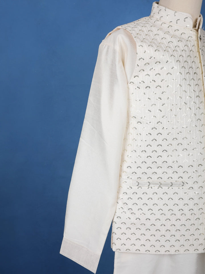 White Floral Embroidered Brocade Kurta Pyjama - Diadem