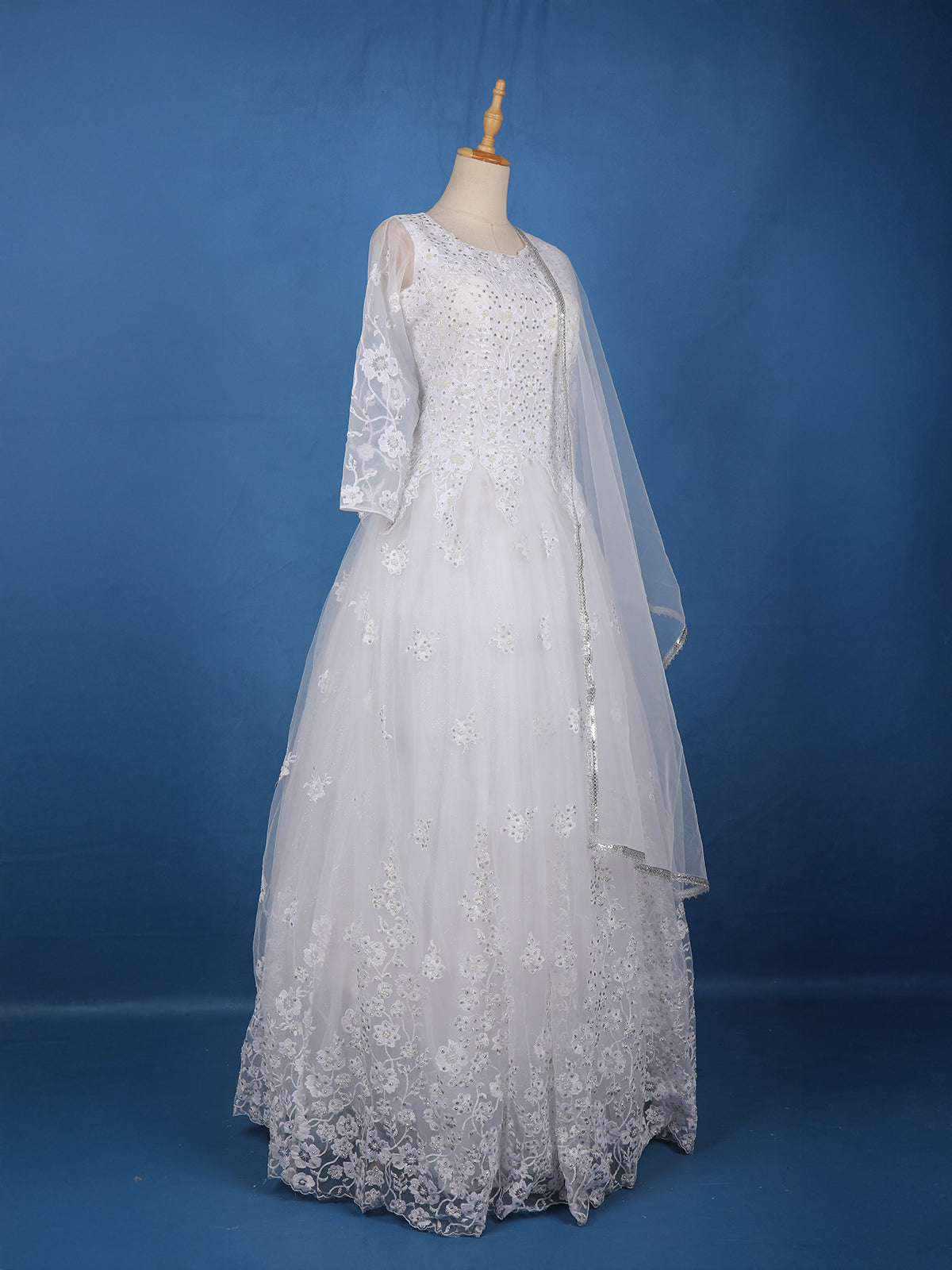 White Floral Embroidered Design Net Gown | Diadem White Floral Embroidered Design Net Gown | Diadem