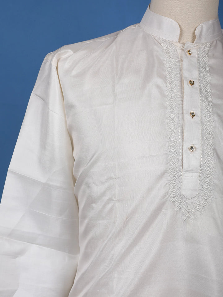 White Solid Silk Kurta For Men - Diadem