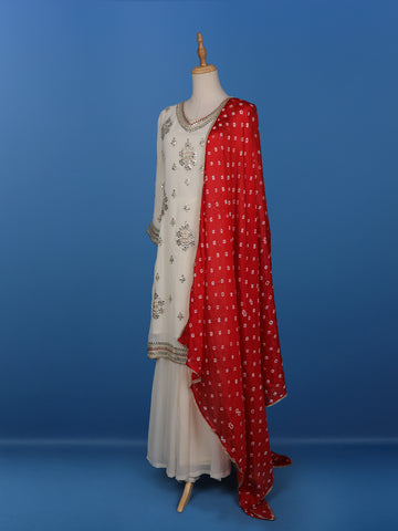 White Floral Designed Georgette Salwar Suit - Diadem